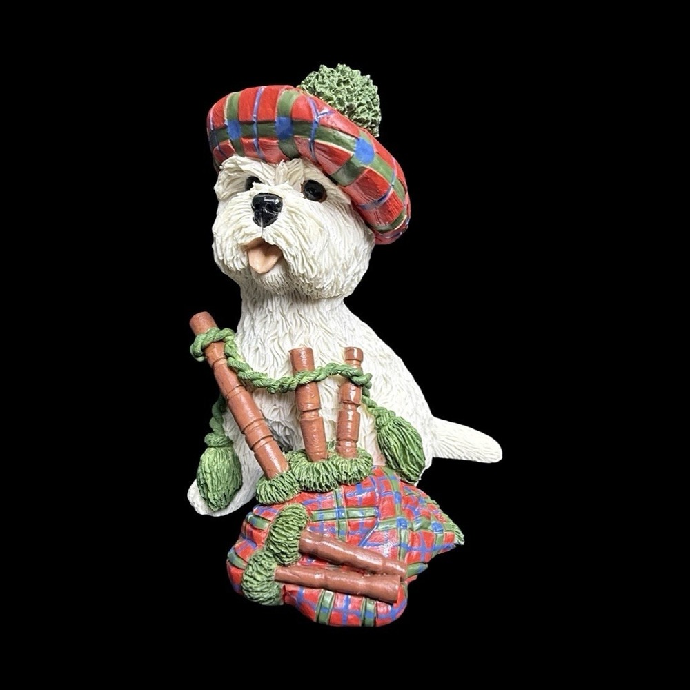 Peakdale Westie Bagpipes Figurine Made In England‎